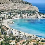 Aurigio Апартаменты *